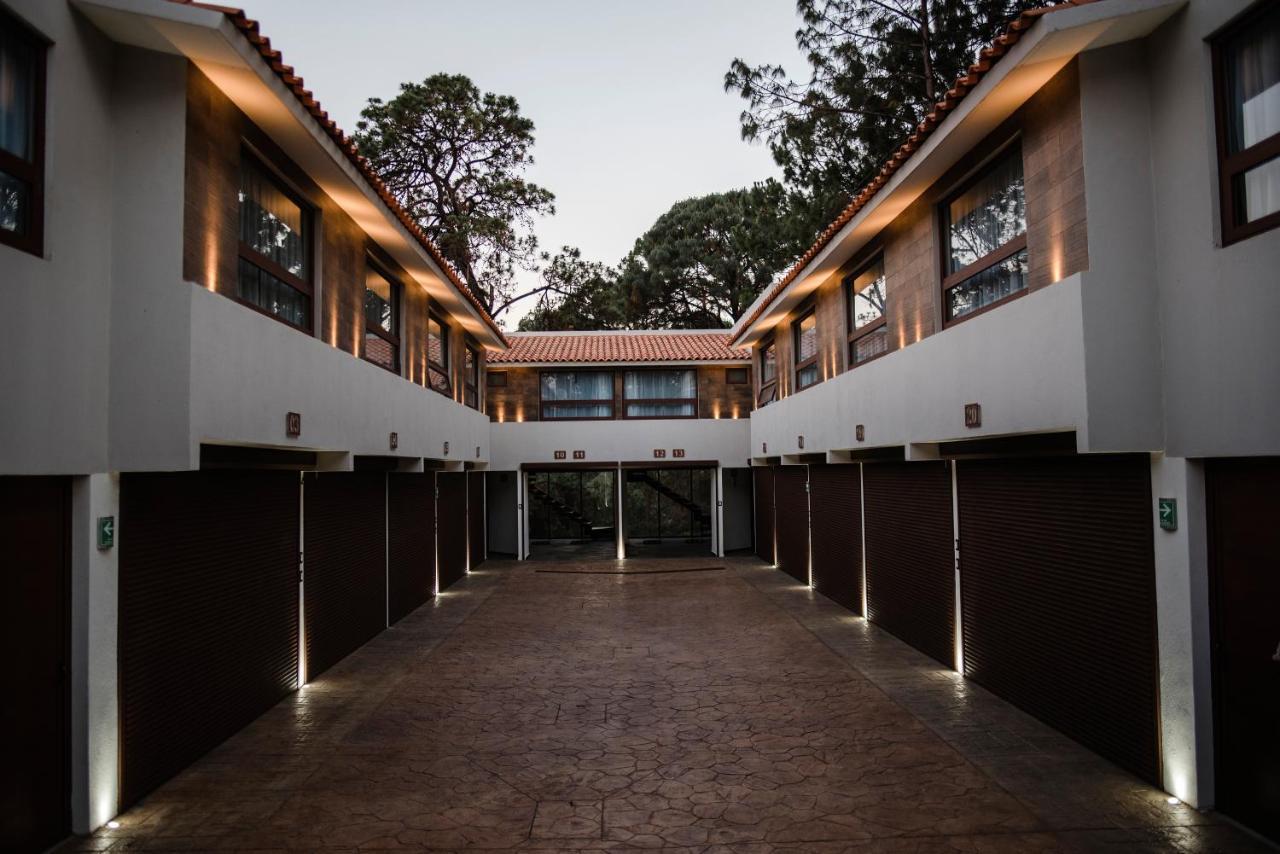 Hotel Rm Avandaro Valle de Bravo Exterior photo