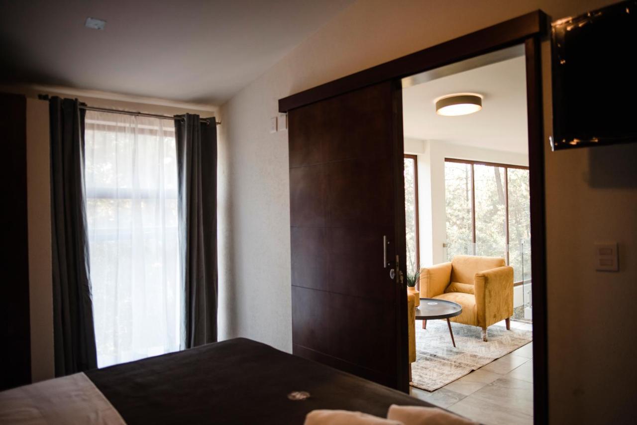 Hotel Rm Avandaro Valle de Bravo Exterior photo