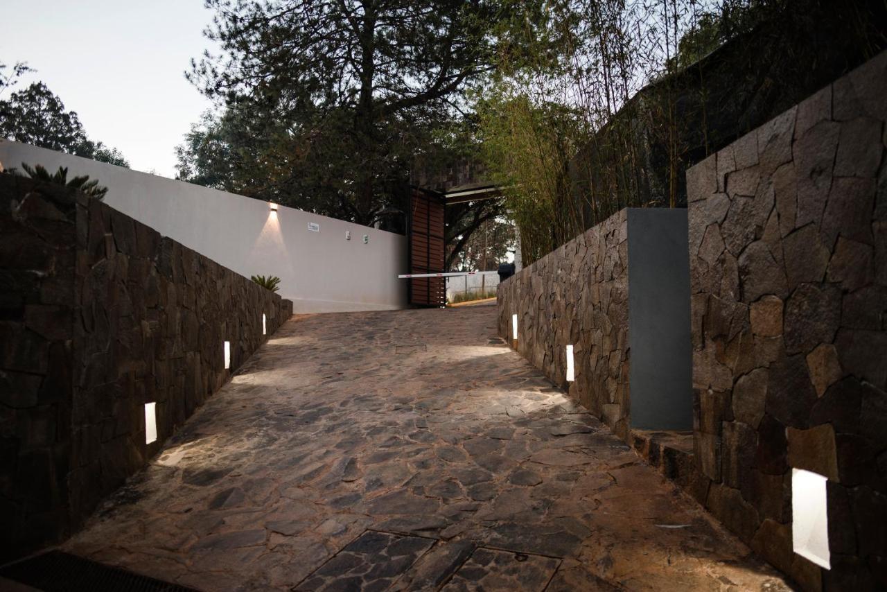 Hotel Rm Avandaro Valle de Bravo Exterior photo